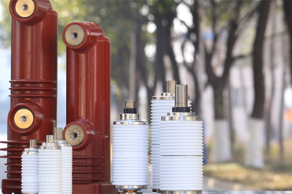 真空開(kāi)關(guān)管廠(chǎng)家難找嗎？建議這樣選廠(chǎng)家！